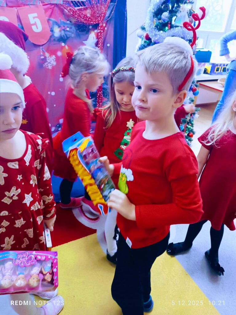 Mikołajki w grupie "Motylki".