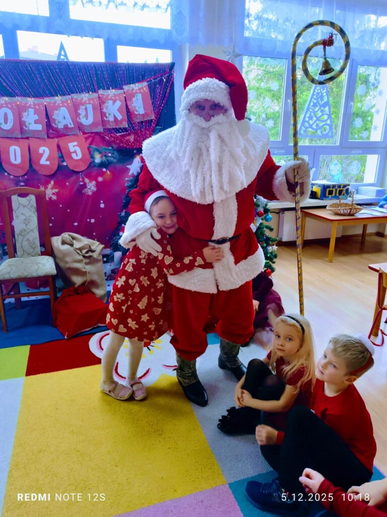 Mikołajki w grupie "Motylki".