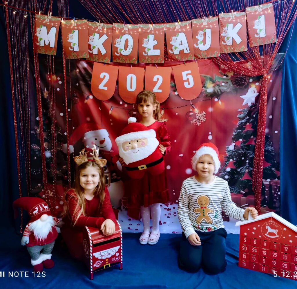 Mikołajki w grupie "Motylki".