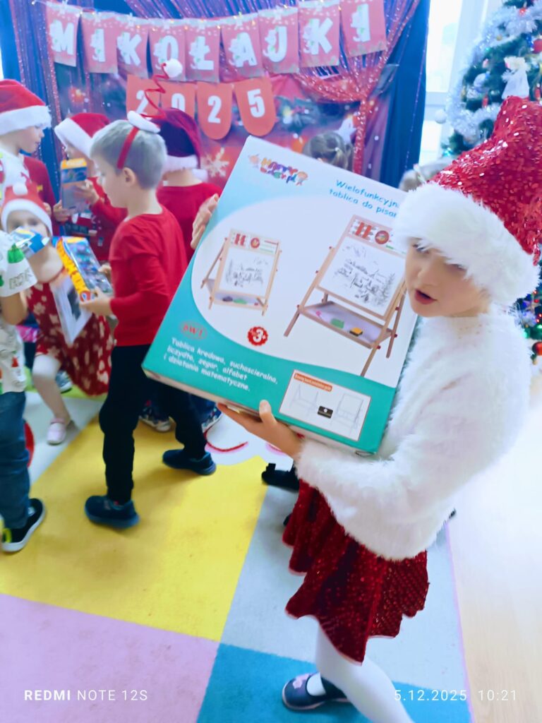 Mikołajki w grupie "Motylki".