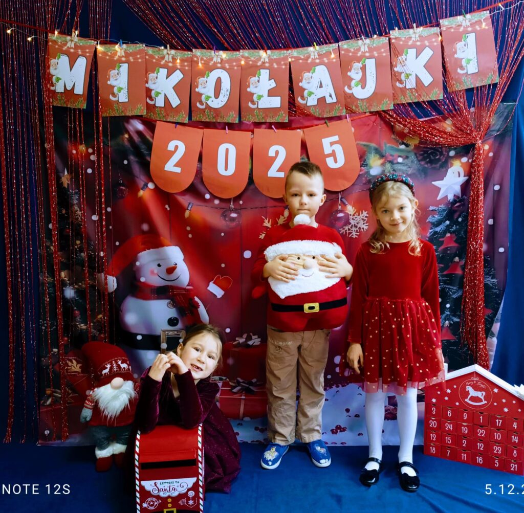 Mikołajki w grupie "Motylki".
