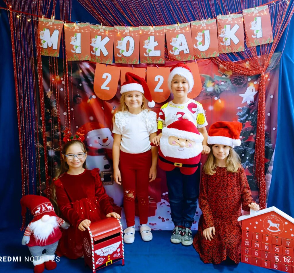 Mikołajki w grupie "Motylki".