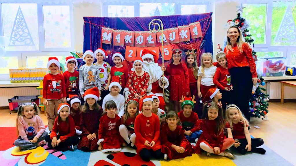 Mikołajki w grupie "Motylki".