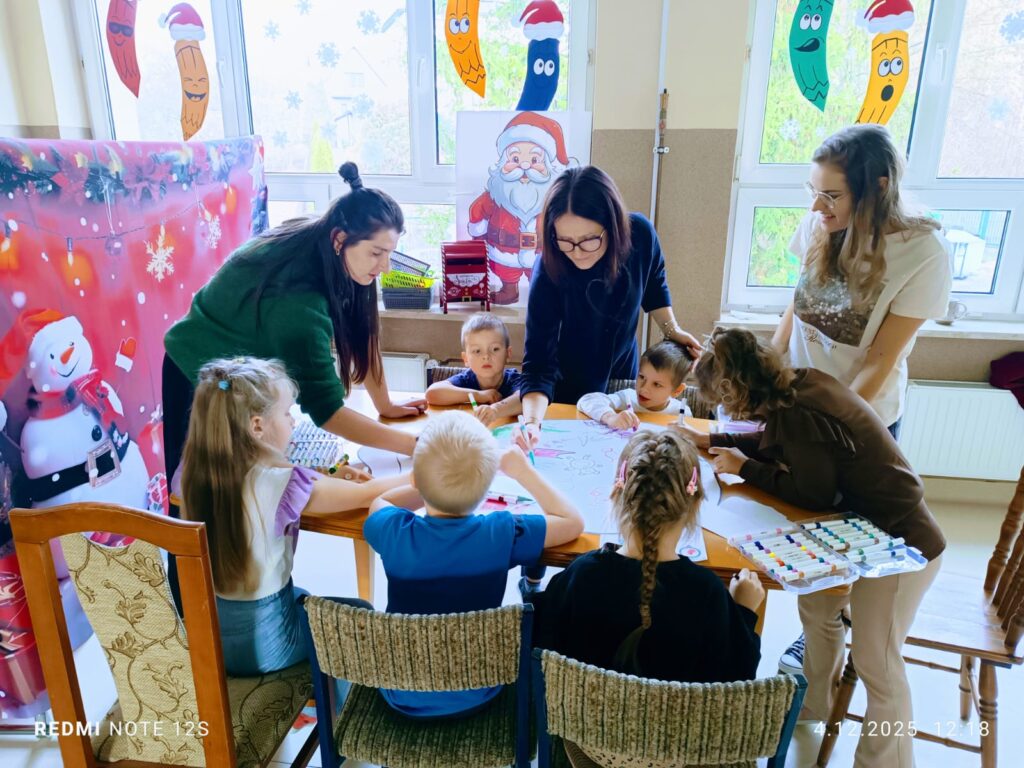 "Magiczne Warsztaty Mikołajkowe - Listy i Worek Pełen Marzeń".