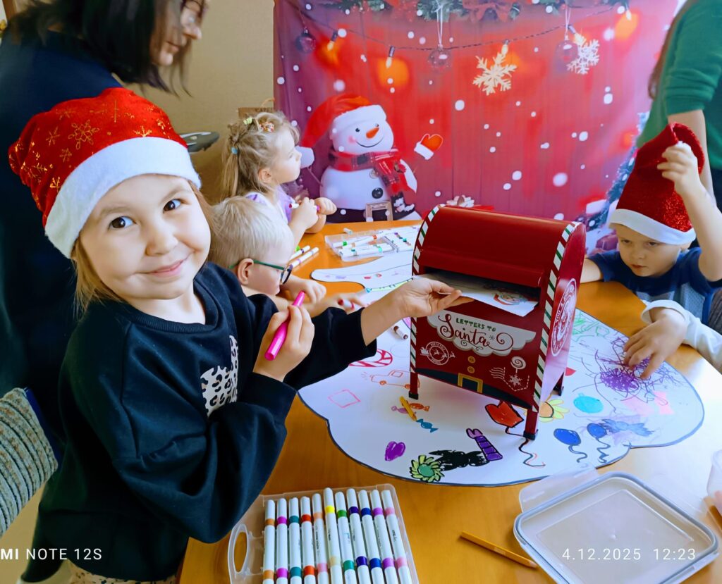 "Magiczne Warsztaty Mikołajkowe - Listy i Worek Pełen Marzeń".