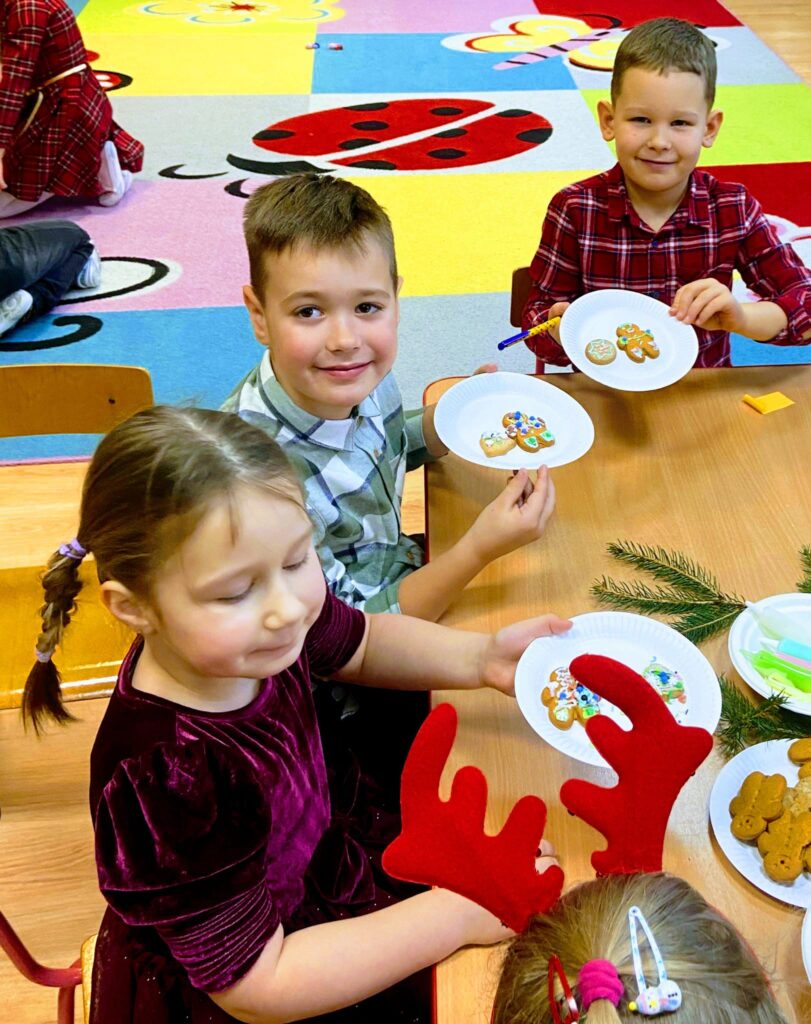 Świąteczne pierniczki grupy "Motylki".