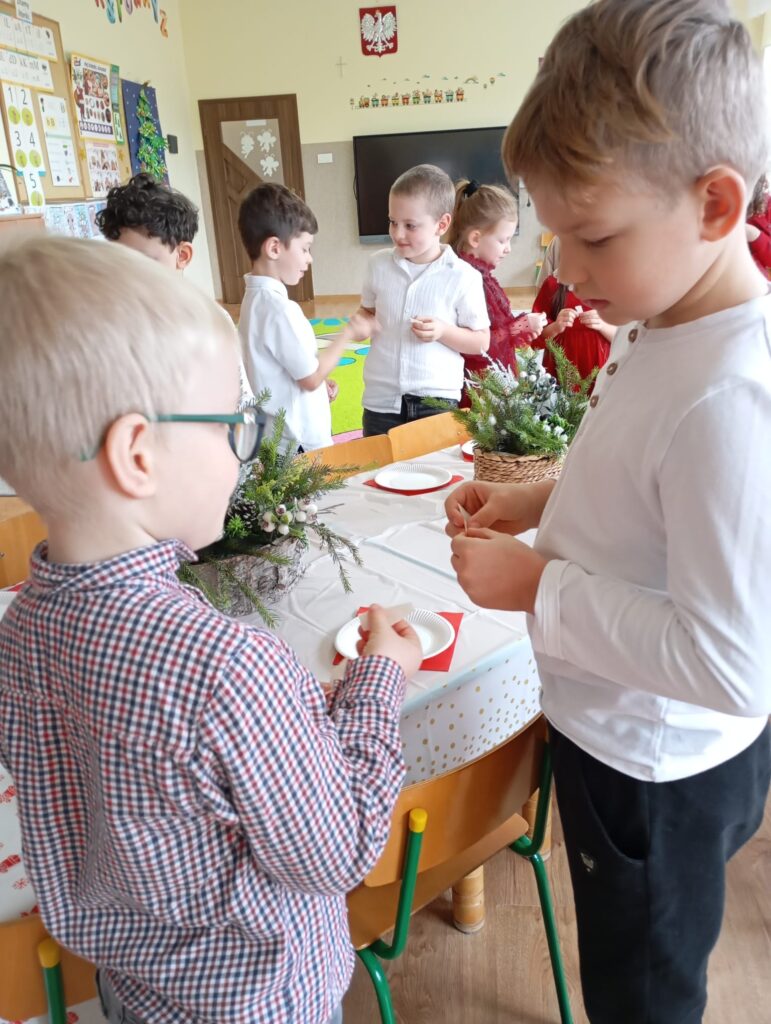 Uroczyste Spotkanie Wigilijne w grupie "Pszczółek".