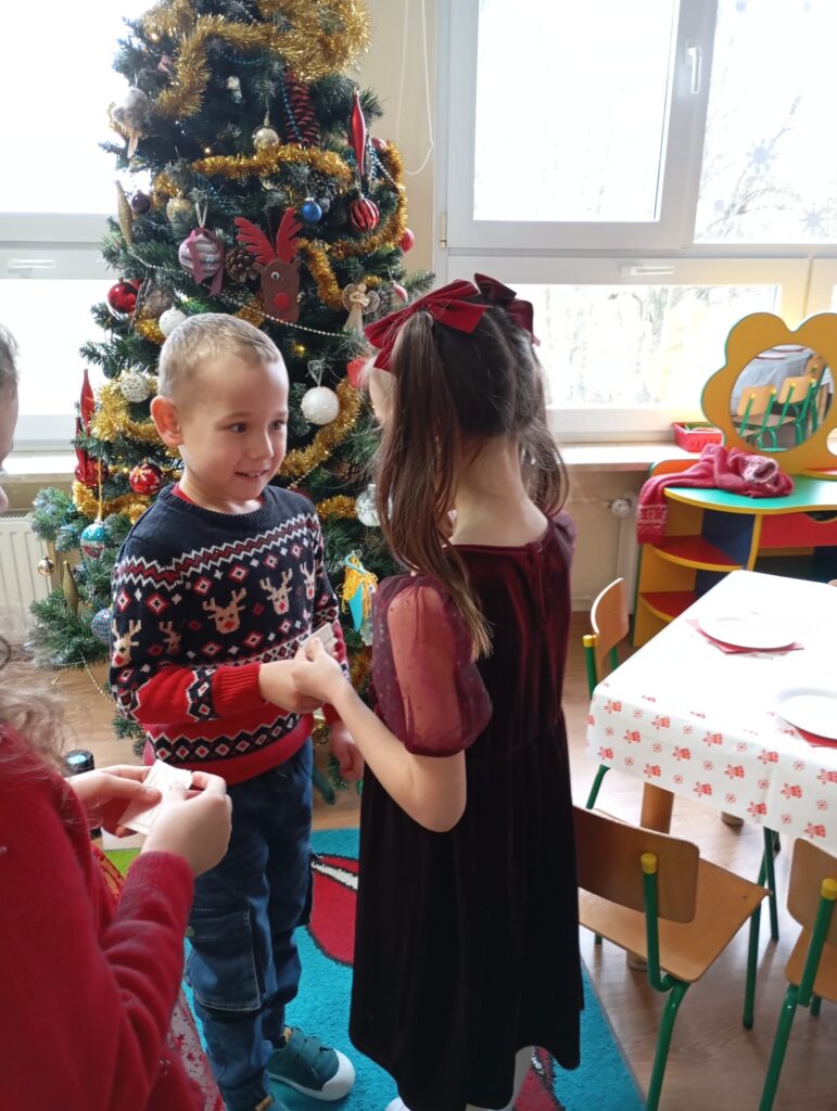 Uroczyste Spotkanie Wigilijne w grupie "Pszczółek".