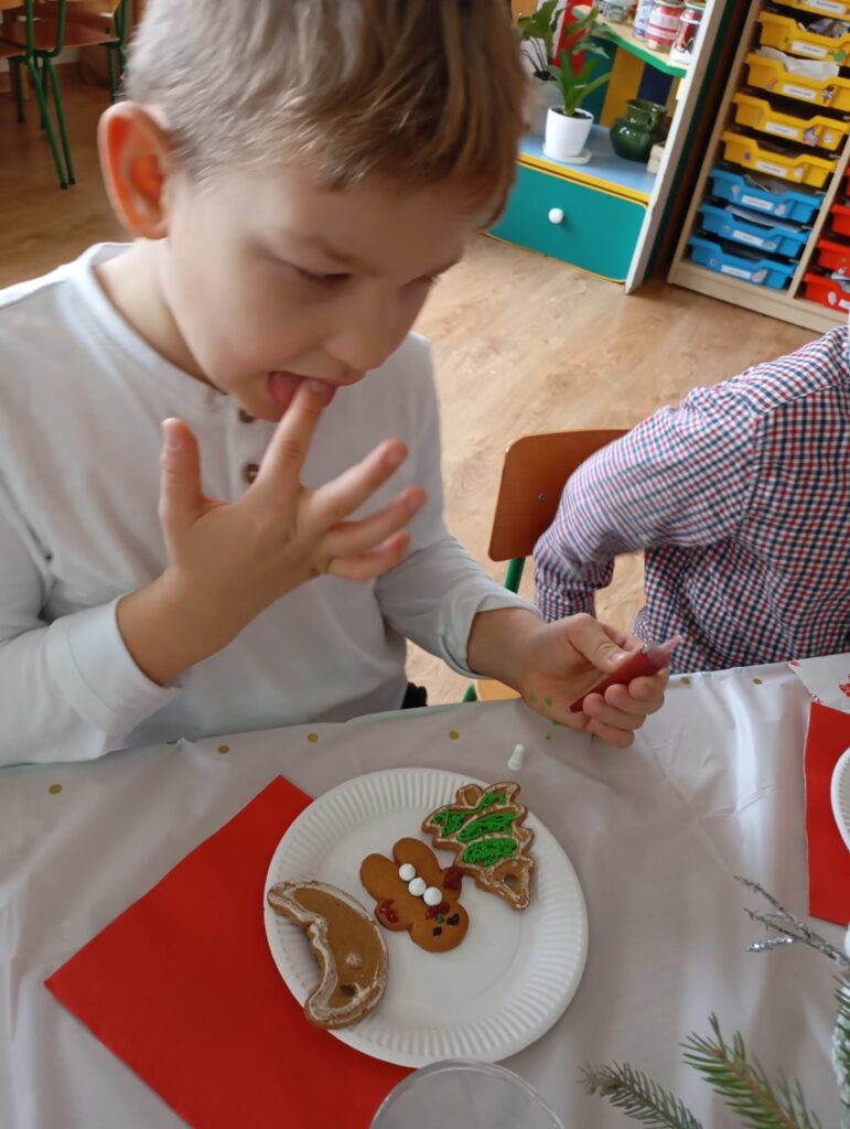 Uroczyste Spotkanie Wigilijne w grupie "Pszczółek".