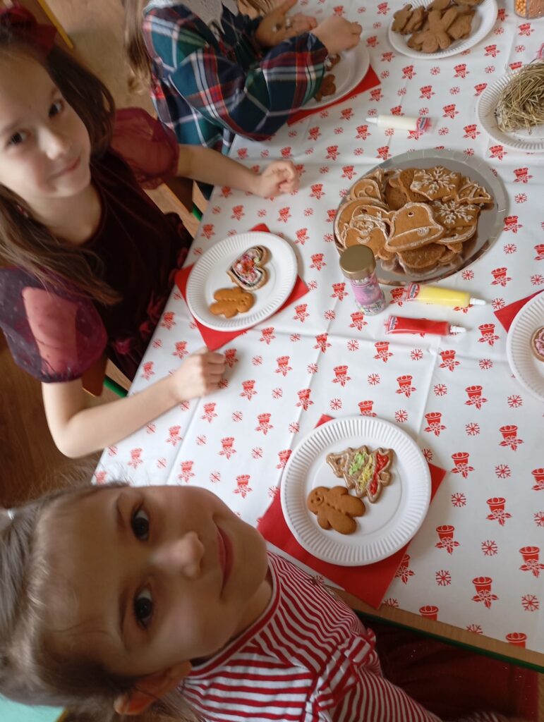 Uroczyste Spotkanie Wigilijne w grupie "Pszczółek".