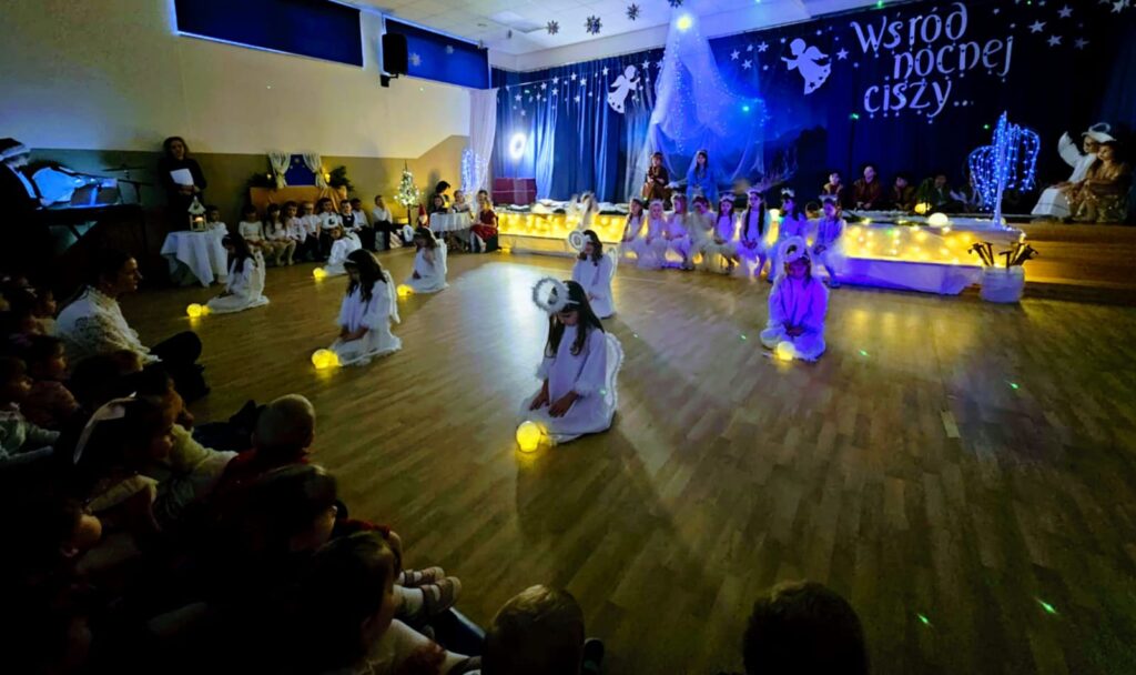 Jasełka Bożonarodzeniowe „Wśród nocnej ciszy” w Publicznym Przedszkolu Nr 2 w Busku-Zdroju.