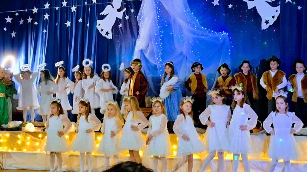 Jasełka Bożonarodzeniowe „Wśród nocnej ciszy” w Publicznym Przedszkolu Nr 2 w Busku-Zdroju.