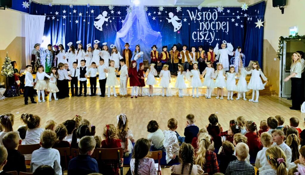 Jasełka Bożonarodzeniowe „Wśród nocnej ciszy” w Publicznym Przedszkolu Nr 2 w Busku-Zdroju.