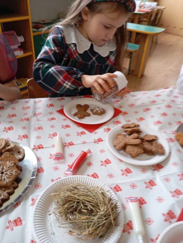 Uroczyste Spotkanie Wigilijne w grupie "Pszczółek".