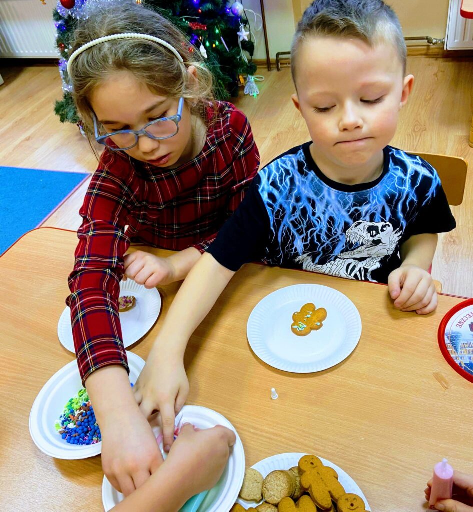 Świąteczne pierniczki grupy "Motylki".