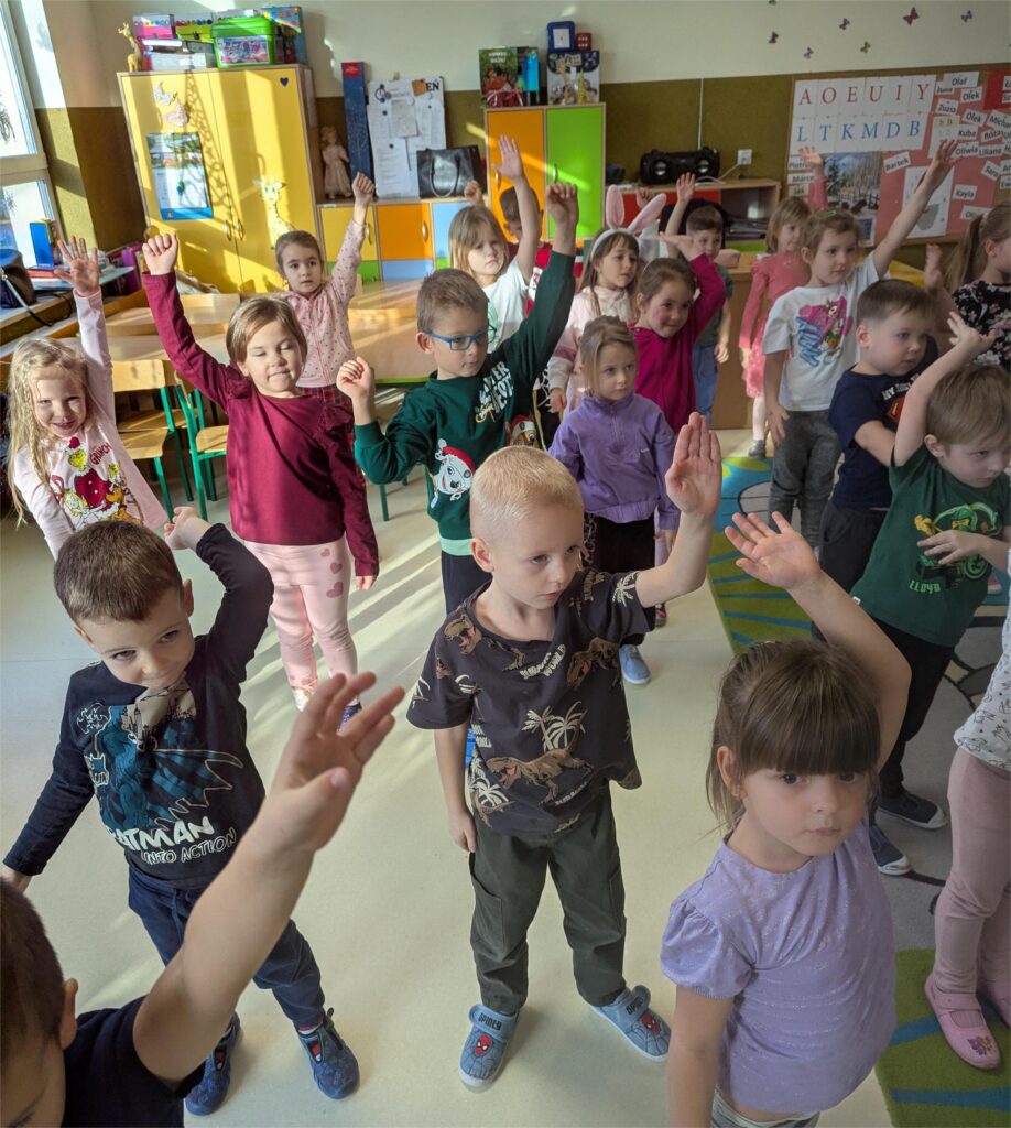 INTEGRACYJNY WF - TAJEMNICA ŚWIĄTECZNEJ FABRYKI - GRUPA TYGRYSKI