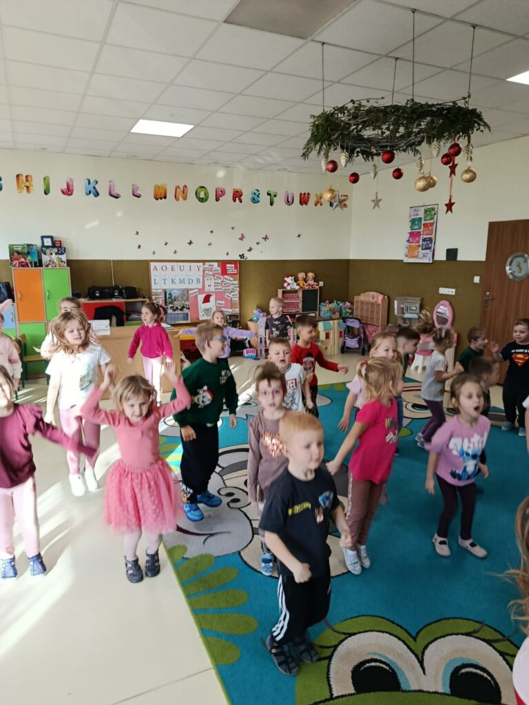 Integracyjny WF w Publicznym Przedszkolu Nr 2 w Busku-Zdroju.