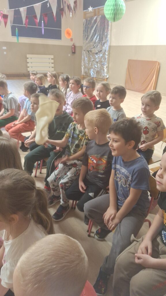 DZIEŃ PIZZY - GRUPA ŻYRAFKI 