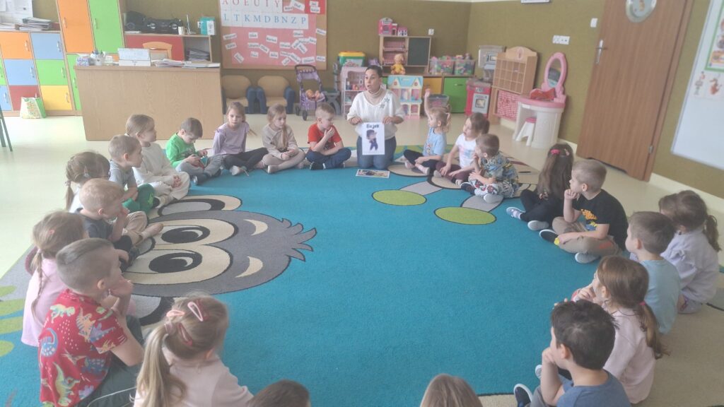 Projekt edukacyjny: "CZUCIAKI Z KRAINY EMOCJI" - BOJEK - GRUPA ŻYRAFKI 