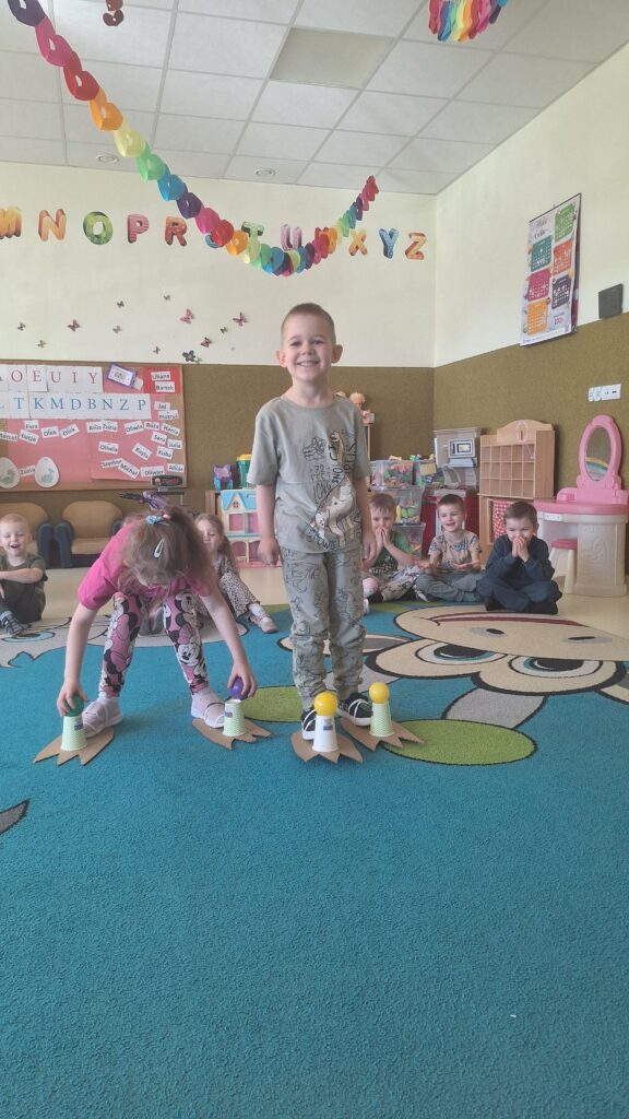 Dzień Dinozaura- grupa Żyrafki