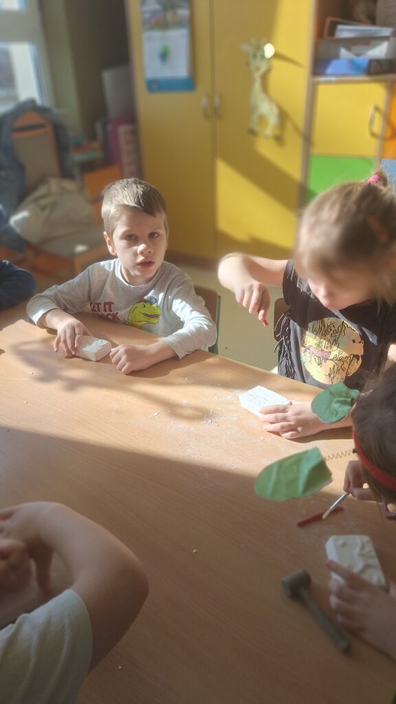 Dzień Dinozaura- grupa Żyrafki