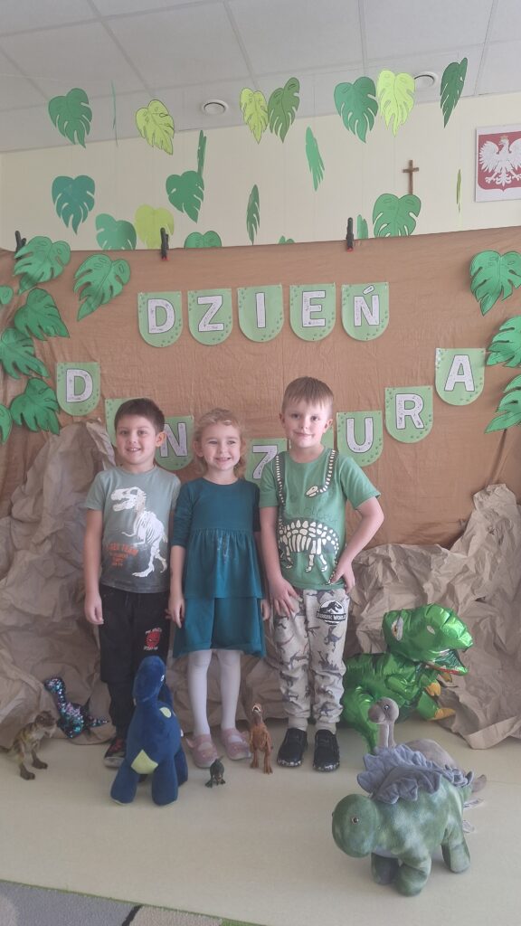 Dzień Dinozaura- grupa Żyrafki