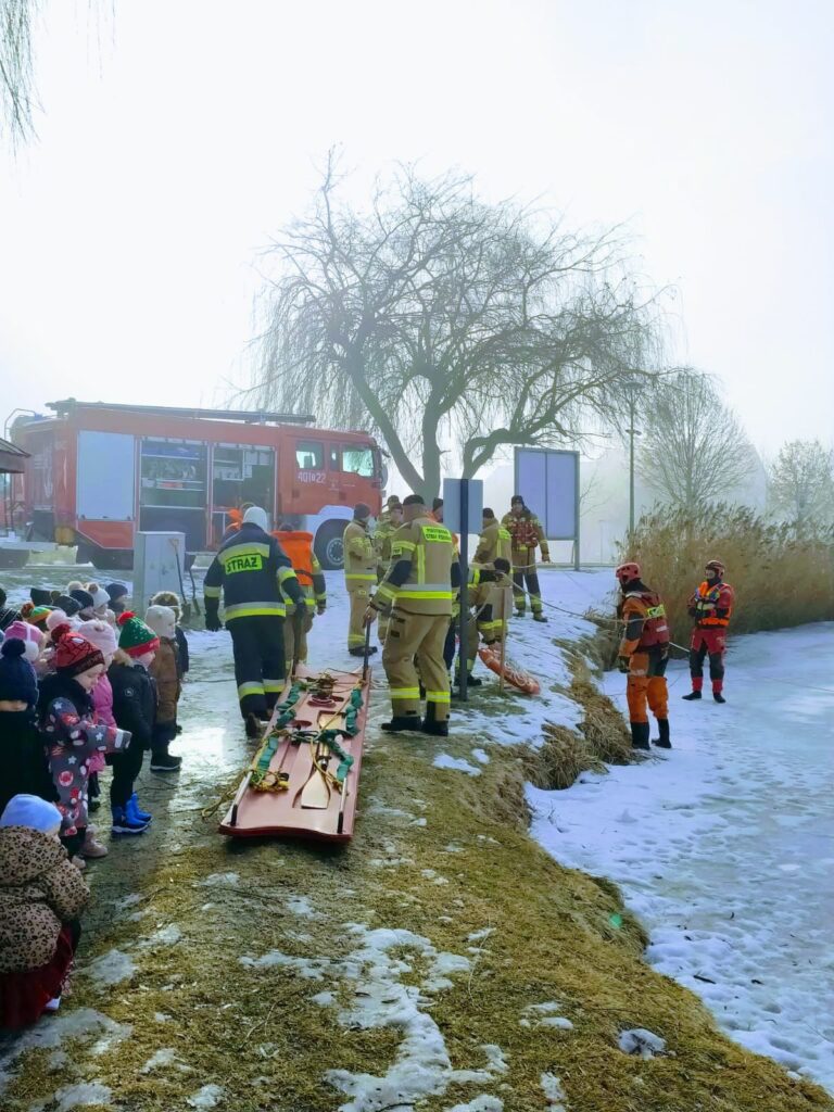 Aktywne ferie w grupach „Motylki” i „Pszczółki”.