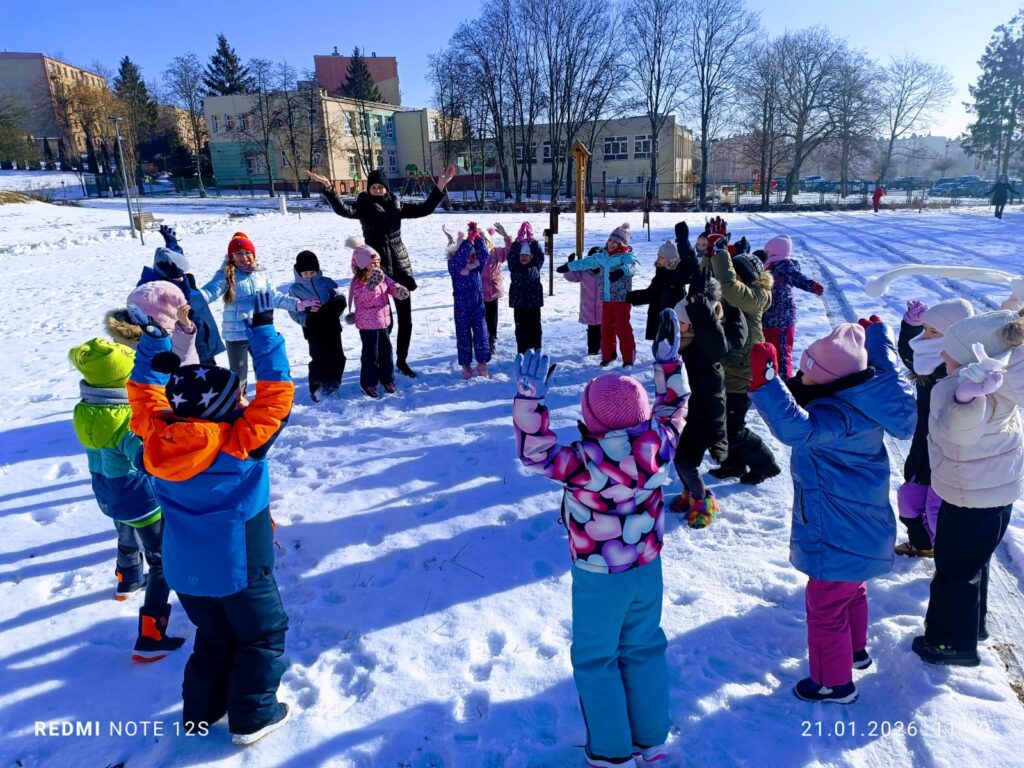 Aktywne ferie w grupach „Motylki” i „Pszczółki”.