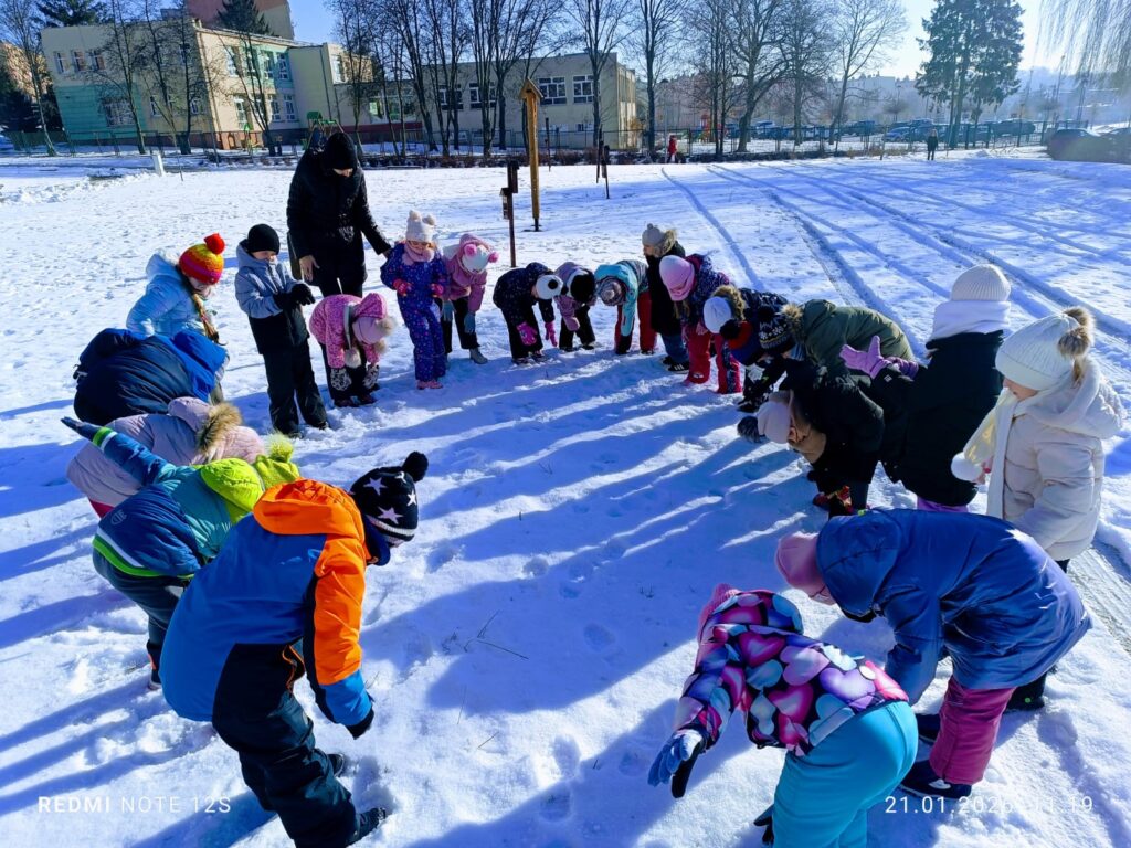 Aktywne ferie w grupach „Motylki” i „Pszczółki”.