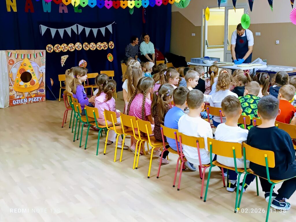 Dzień Pizzy w grupie "Motylki".