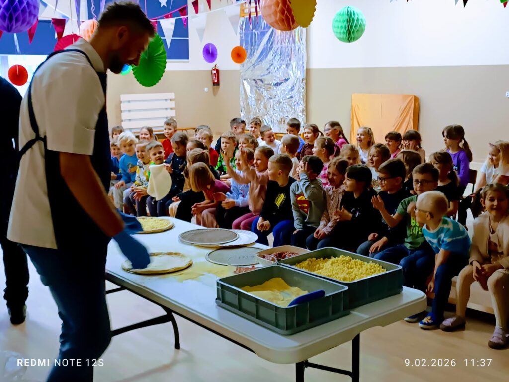Dzień Pizzy w grupie "Motylki".