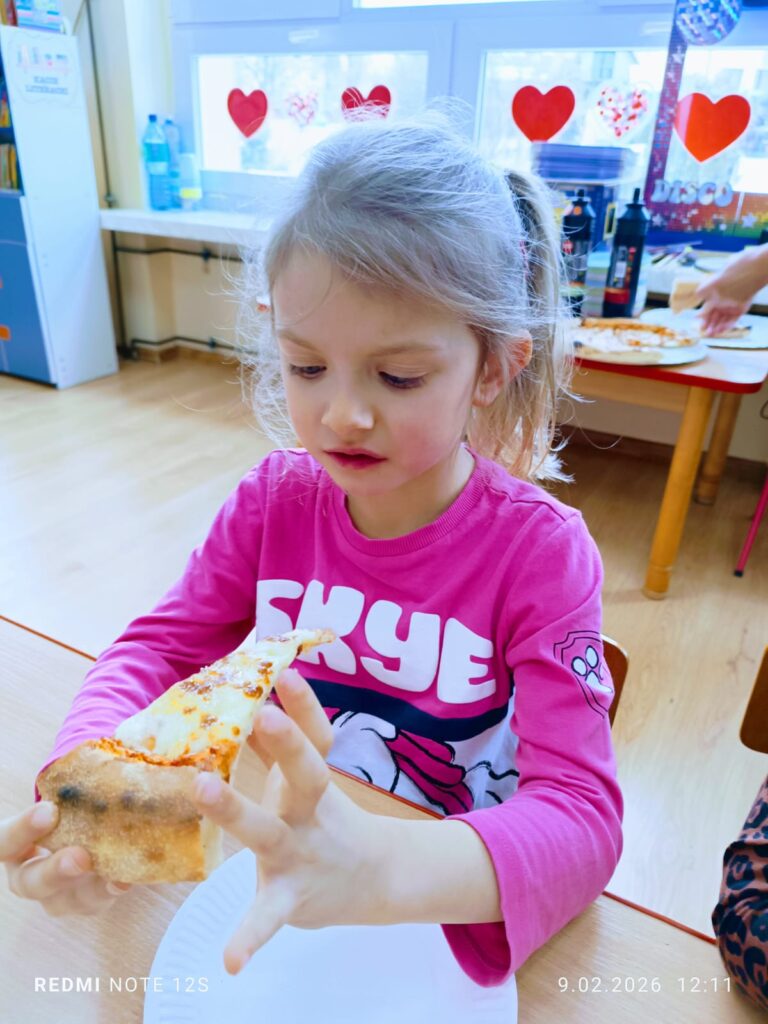 Dzień Pizzy w grupie "Motylki".