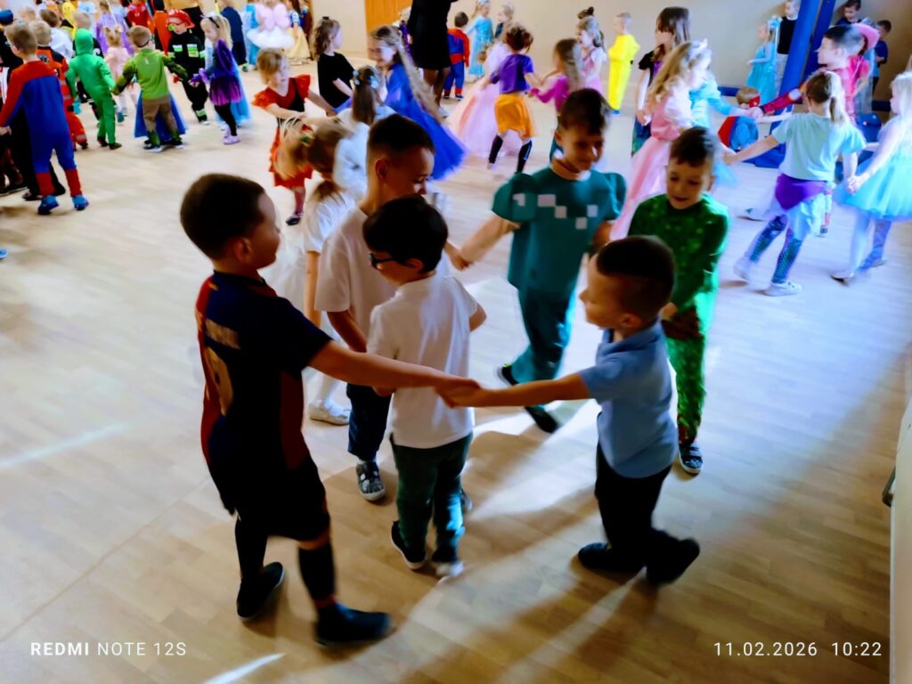 Bal Karnawałowy w grupie "Motylki".