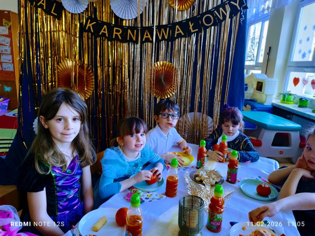 Bal Karnawałowy w grupie "Motylki".