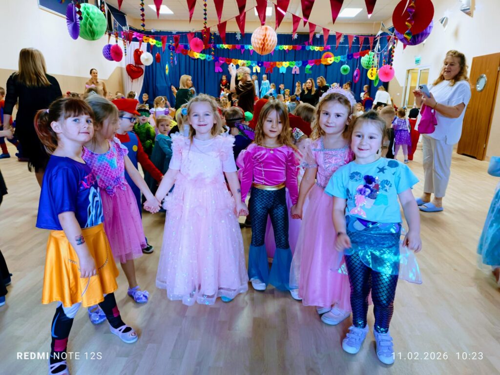 Bal Karnawałowy w grupie "Motylki".
