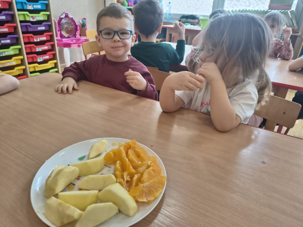 Codzienne zajęcia, gry i zabawy