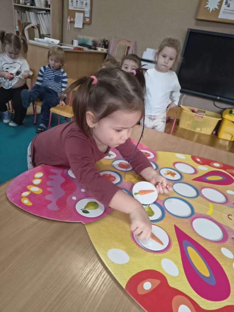 Codzienne zajęcia, gry i zabawy