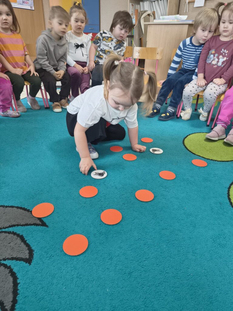 Codzienne zajęcia, gry i zabawy