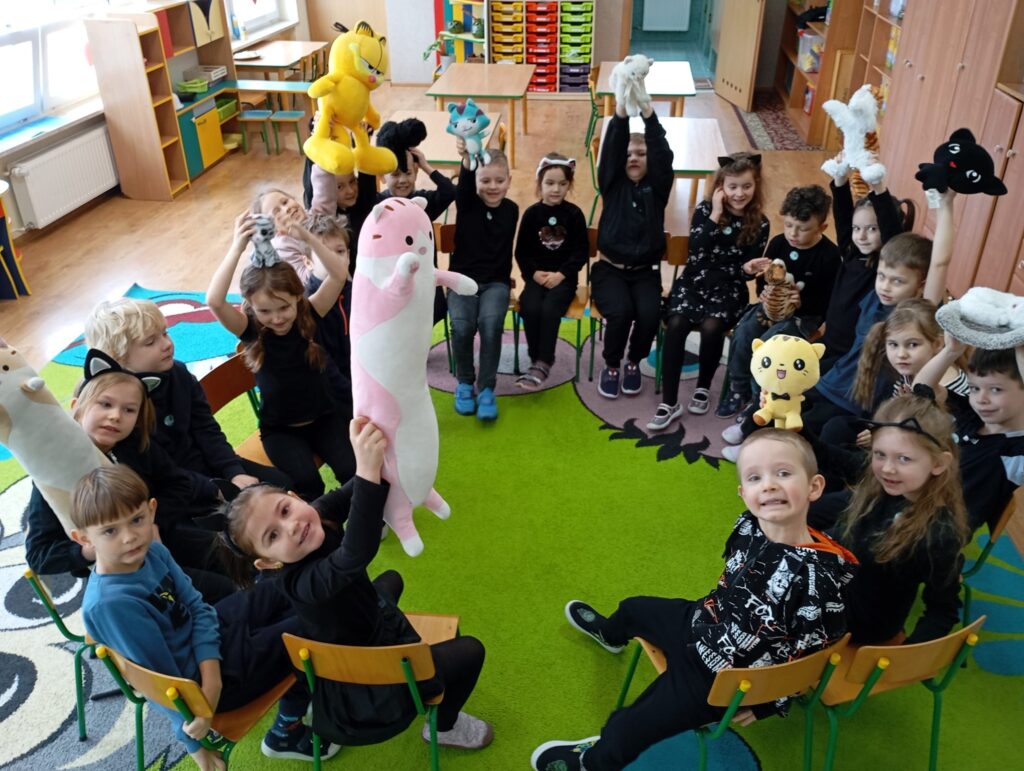 Dzień Kota w grupie "Pszczółki".