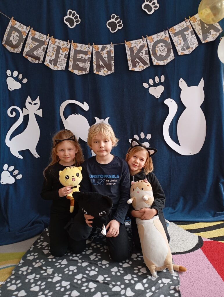 Dzień Kota w grupie "Pszczółki".