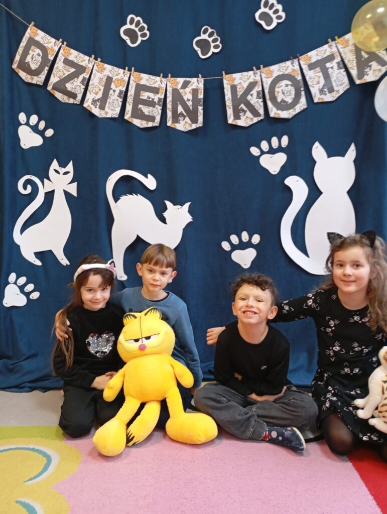 Dzień Kota w grupie "Pszczółki".