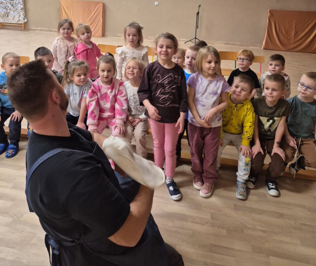 Dzień Pizzy w grupie "Wiewiórki".