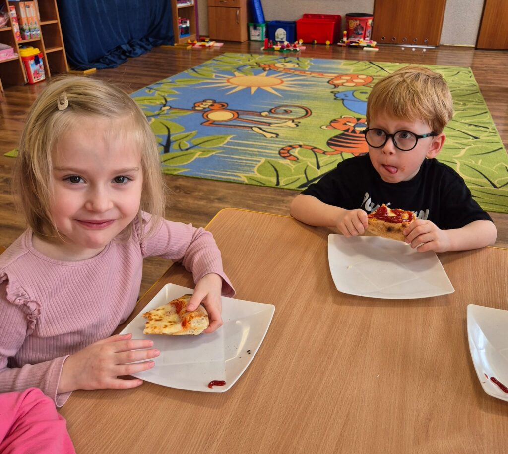 Dzień Pizzy w grupie "Wiewiórki".