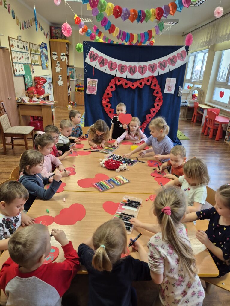 Walentynki w grupie "Wiewiórki".