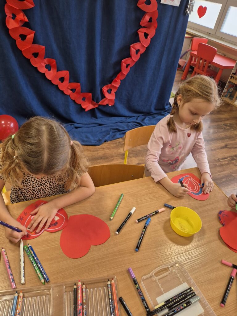 Walentynki w grupie "Wiewiórki".