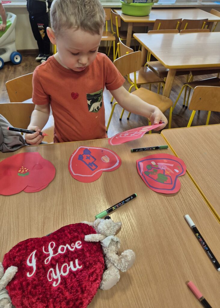 Walentynki w grupie "Wiewiórki".