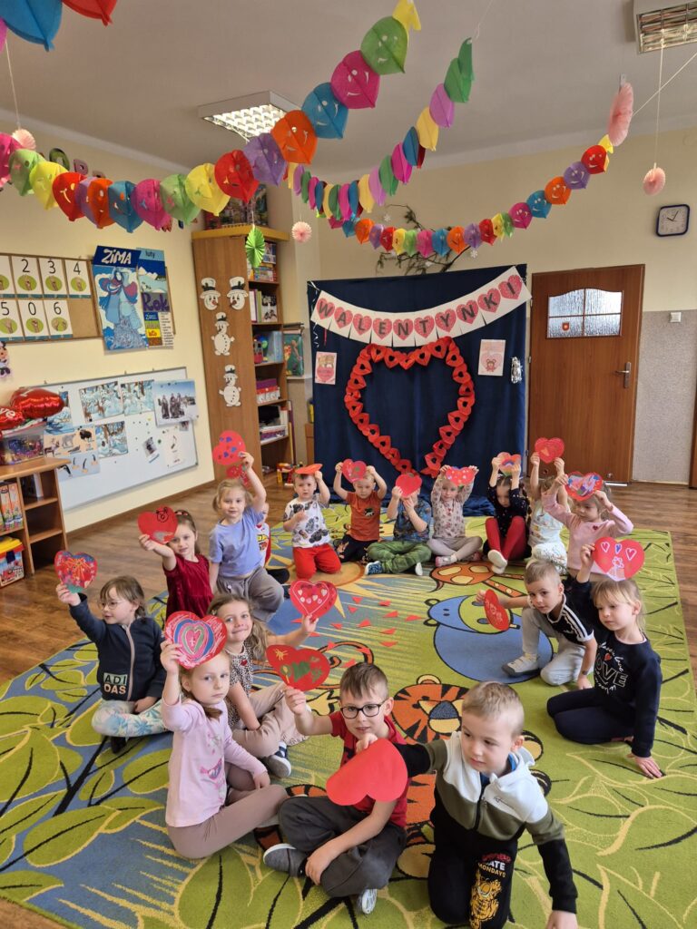 Walentynki w grupie "Wiewiórki".
