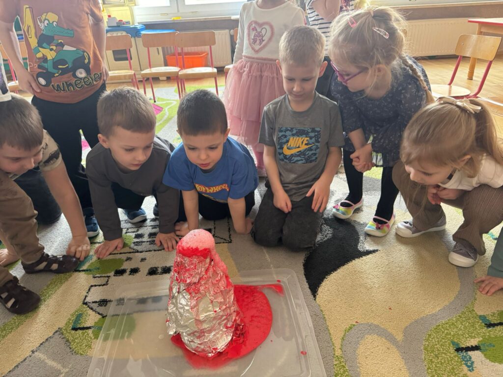 EKSPERYMENT - WULKAN