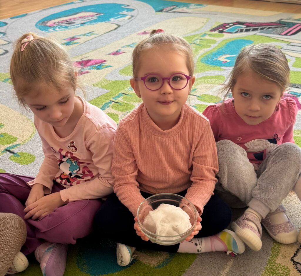 CZY ŚNIEG JEST CZYSTY?