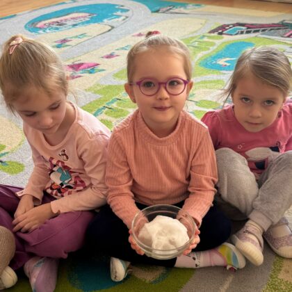 CZY ŚNIEG JEST CZYSTY?